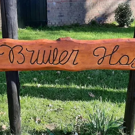 לינה וארוחת בוקר Bruiler Hof